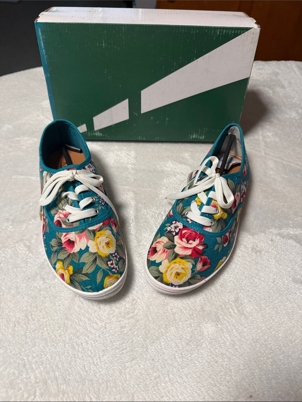 Kali Teal Floral Canvas Lace-Up Sneakers